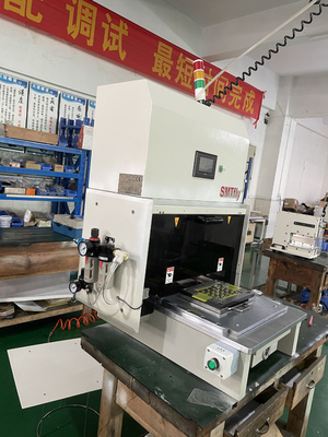 precisión de la punzonadora del PWB de 8T FPC alta, máquina del PWB Depanelizer