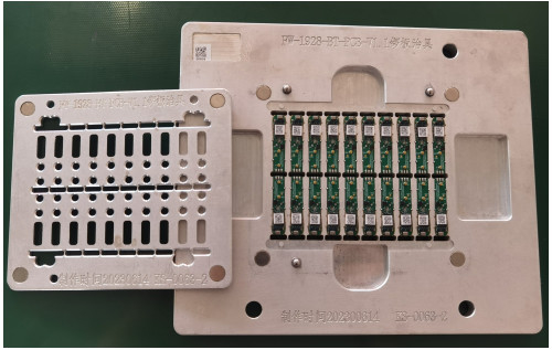 Máquina de enrutamiento de PCB de PCB para juntas de fresado FR4/CEM/MCPCB