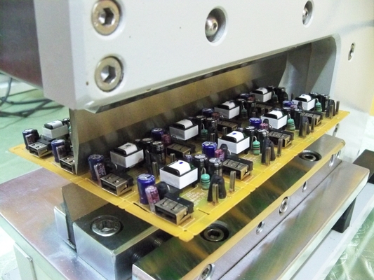 0.6-3.5 mm de espesor separador de PCB cortador de PCB para el ensamblaje de PCB