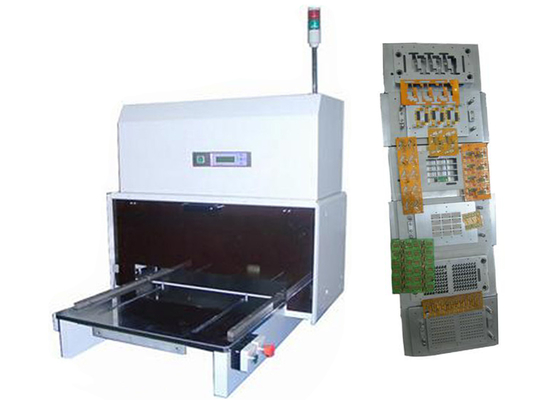 Máquina de perforar PCB fácil de configurar y cargar con matriz baja móvil
