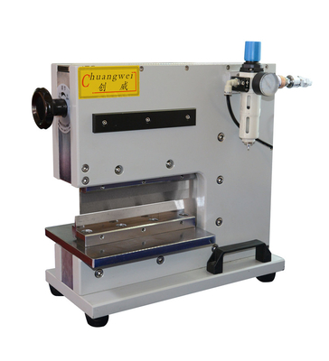 Cortar tablas metálicas sin esfuerzo con CWVC-220 Pneumático V Groove máquina de corte de PCB