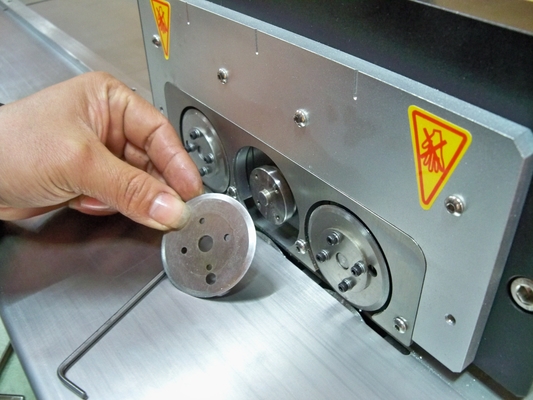 Plataforma de acero del equipo de proceso del PWB Depanelizer de la luz del LED T8 el 1.5m