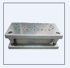 Máquina de perforación de PCB segura y fácil de operar para placas LED y FPC