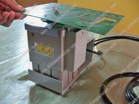 grueso máximo de 12Times/Min Pneumatic Pcb Depaneling Equipment 3.5m m