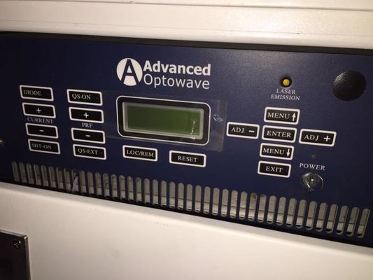 PWB de la máquina del cortador del laser de AC220V L600mm que graba al agua fuerte el laser ULTRAVIOLETA automático off-line